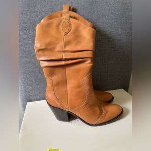 Women’s Bcbgeneration Boots - image 1